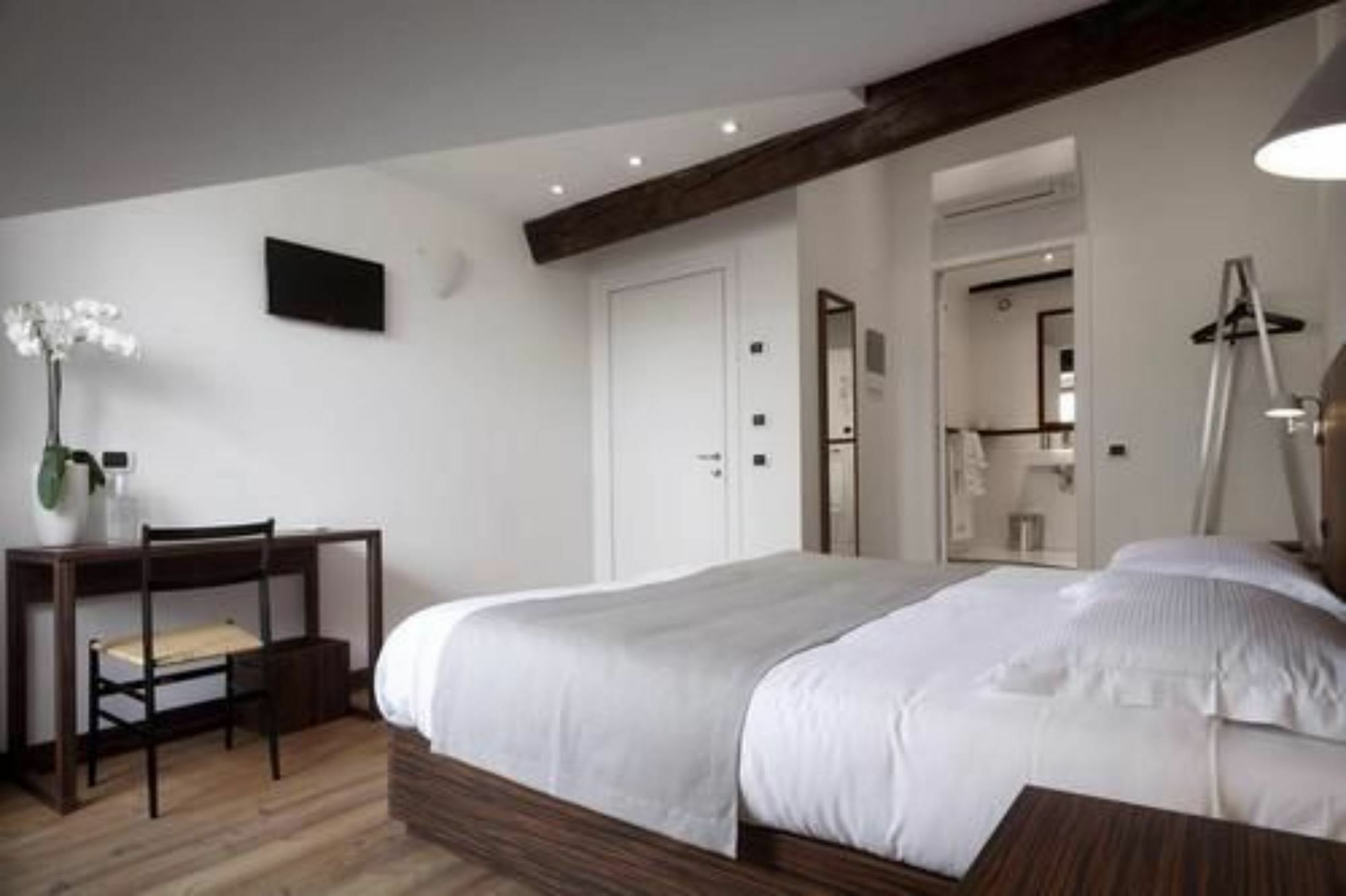 Hotel My Bed Mailand Exterior foto